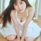 “SNSでバズ”あまいものつめあわせ・中川心、白ワンピ姿で美谷間ちらり 画像