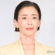 宮沢りえ、ハイトーンヘアで雰囲気ガラリ「美しすぎる」「似合ってますね」と反響 画像