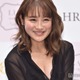 鈴木奈々、美バストドアップショットに反響 身長＆体重も公表「自分でもビックリ」 画像