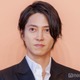 山下智久「尊敬している」大物俳優との“リンクコーデ” 2ショットに反響「オシャレすぎ」「かっこいい」 画像