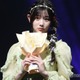 「今日好き」秋山みづき、花束贈るファンサで会場沸かす【学生ランウェイ2025 SUMMER】 画像