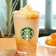 スタバ新作「オリエンタル マンゴー & ティー フラペチーノ」試飲レポ アジアンリゾートの情景浮かぶ華やかな一杯 画像