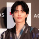 志尊淳、弟の芸能活動に興味ナシ？姉との関係性を明かす「腕をずっと組みながら歩いてく」 画像