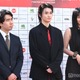 櫻坂46山崎天、ノースリーブドレスで美肌見せ 西垣匠はブラック×レッドのジャケットコーデ【SSFF＆ASIA2025】 画像