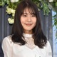 有村架純、黒ミニワンピから美脚スラリ「大人っぽくて素敵」「ドキッとした」と反響 画像