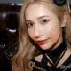 双子出産のヘラヘラ三銃士ありしゃん、自宅でのニューボーンフォト公開「可愛すぎる」「すでにママそっくり」の声 画像