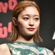 「御上先生」生徒役2人がディズニーへ プラベ交流ショットに「美脚」「2人ともスタイル抜群」の声 画像