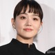 奈緒、“上京前から面識”同郷の人気女優明かす「一緒に東京で戦っている感覚」ドラマシーンと重なる思い出も 画像