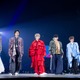 キスマイ、デビュー14周年ライブに人気芸人サプライズ登場 新曲発表・ファッションショー・「ニカゲーム」…魅力凝縮のステージ展開【MAGFACT】 画像