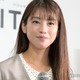 岡副麻希、水着姿の親子ショット公開「ふたりしていい色に日焼けしてる」 画像