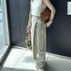 小物使いが洗練見えの秘訣。白ノースリーブ×ベージュワイドパンツでつくるきれいめスタイル【40代の毎日コーデ】 画像