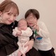 辻希美、仕事の後は母親業！0歳次女＆6歳三男との笑顔SHOT公開「お二人さんをお風呂 入れまーす」 画像