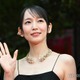 吉岡里帆、キャミドレス姿のレッドカーペットが圧巻の美しさ 台湾映画に出演【第38回東京国際映画祭】 画像