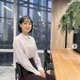 テレ朝八木麻紗子アナ、上品セットアップで美脚のぞく「スラリとしてて美しい」「似合ってて素敵」の声 画像