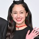 沢尻エリカ、7年ぶり映画出演で舞台挨拶登壇 後輩女優が涙「おかえりっていう言葉を伝えたい」 画像