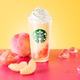 【スタバ新作】カスタマイズ型フローズンフラペチーノに「完熟白桃」登場 ベースにはフルーツミックスが新加入 画像
