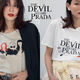 『プラダを着た悪魔』別注Tシャツ、Stola.公式オンラインストアにて発売中 画像