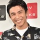 中尾明慶「妻から寝室を別にしたいとの申し出が」自宅での寝姿公開「思わず二度見した」「ベッドが大きい」と反響 画像