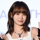 LE SSERAFIMチェウォン、抜群スタイル際立つ“超ミニ”衣装姿「異次元の美しさ」「見惚れる」と反響 画像
