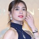 佐藤晴美、圧巻美脚際立つミニスカショット公開「レベチのスタイル」「映画のワンシーンみたい」と絶賛の声 画像