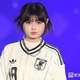 「今日好き」おひなさま（長浜広奈）、ユニフォームトップスでクールに登場 ウィンクも披露【サツコレ2026S/S】 画像