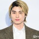 日曜劇場「ＧＩＦＴ」本田響矢、金髪から黒髪チェンジで雰囲気ガラリ「大人っぽくて素敵」「ドラマとは別人みたい」 画像