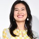 恒松祐里、胸元ざっくりウエディングドレス姿披露 ドラマオフショに「まさに女神様」「デコルテが綺麗」と反響 画像