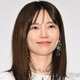 島崎遥香、シースルー衣装から美肌＆美脚披露「可愛すぎます」「足元に目を惹かれる」 画像