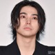 村上虹郎、インスタ更新で謝罪「自身の言葉で当時のことをお話しさせていただければ」元交際相手への暴行疑いで書類送検 画像