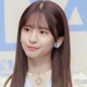 乃木坂46菅原咲月、圧倒的美脚際立つソファショットにファン悶絶「スタイル抜群」「透明感が半端ない」 画像