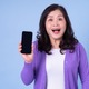「おばさん」を通り越して「痛々しい」!?  若い世代から「残念」と思われる40代女性の振る舞い 画像