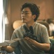 橋本環奈×チェ・ジョンヒョプ「バカンスの法則」に映画監督・松居大悟が出演　勝地涼“紺太”に密着する有名番組ディレクター役 画像