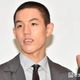 四千頭身・都築拓紀を書類送検 20代女性の下半身を触った疑い「酔っ払っていてはっきりとその時のことを覚えていない」 画像