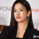 IVEユジン、ヘソ出しショーパン秋コーデで美脚スラリ「努力の賜物」「等身バランス神」と反響 画像
