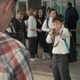 子どもたちが手榴弾投げ、射撃体験…衝撃授業映し出す『プーチンの愛国教室』本編映像 画像