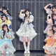 MORE STAR、メンバー脱退後の新体制7人でパフォーマンス 「ハグ！」披露【ガルアワ2026A／W】 画像