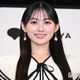 乃木坂46川崎桜、美脚際立つミニスカショット披露「脚のラインが綺麗すぎる」「透き通るような美しさ」と反響 画像