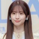 乃木坂46菅原咲月、美脚際立つミニ丈制服姿披露「可憐すぎる」「スタイルいいのが際立つ」と反響 画像