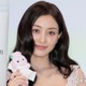 TWICEジヒョ、スラリ引き締まった美ウエスト際立つへそ出しコーデ披露「スタイル良すぎ」「まさに女神降臨」の声 画像