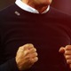 これが指導者のあるべき姿！監督が試合中に選手の命を救う 画像