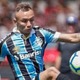 これがブラジル代表！エヴェルトン、FIFAみたいな「超股抜き」をやる 画像